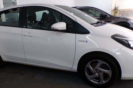 Toyota Yaris 194.800 km 7.390 &euro; Pforzheim 75172
