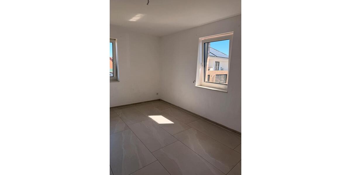 Doppelhaushälfte Sulingen - 4 Zimmer, 127 m&sup2;, 1.300&euro; | Angebot:26417059