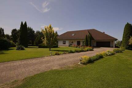 Haus Treuenbrietzen - 6 Zimmer, 277 m&sup2;, 695.000&euro; | Angebot:25540213