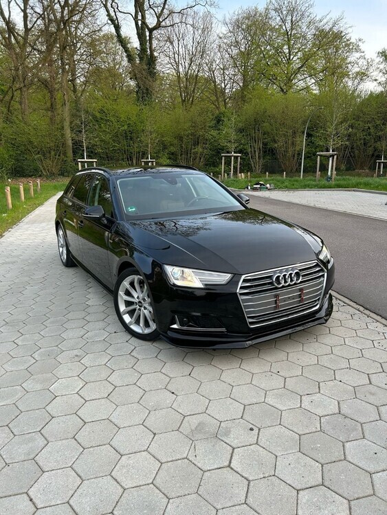 Audi A4 Avant 144.000 km 16.950 € Hamburg 20038