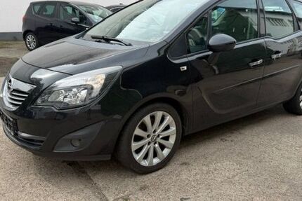 Opel Meriva 207.000 km 1.999 &euro; Halle 06118