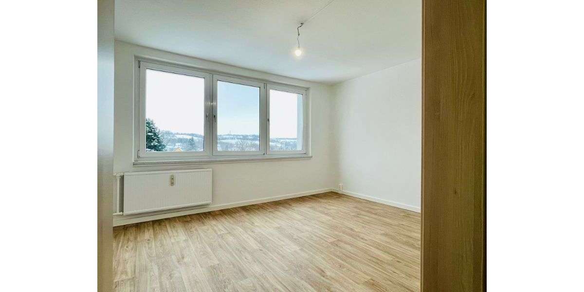 Etagenwohnung Freital Zauckerode - 3 Zimmer, 78 m&sup2;, 549&euro; | Angebot:25389751