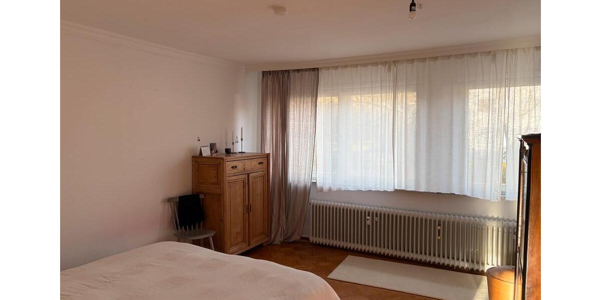 Etagenwohnung Kassel Nordshausen - 4 Zimmer, 150 m&sup2;, 1.500&euro; | Angebot:25515595