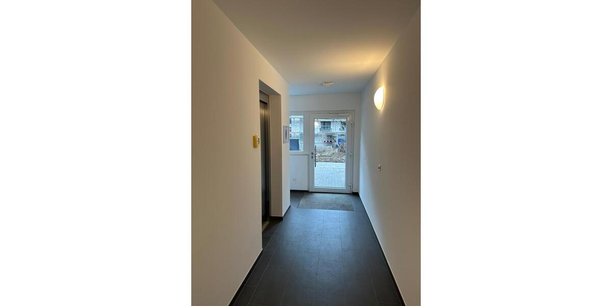 Erdgeschoßwohnung Neuruppin - 1 Zimmer, 35 m&sup2;, 595&euro; | Angebot:26193633