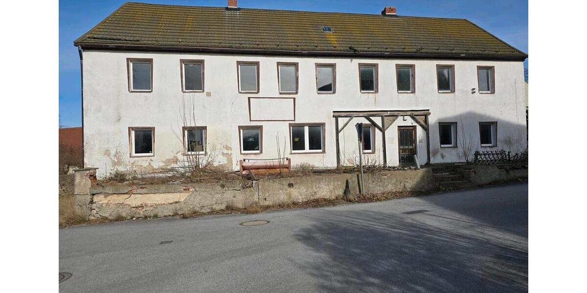 Mehrfamilienhaus, Wohnhaus Löbau - 10 Zimmer, 300 m&sup2;, 41.000&euro; | Angebot:26837285