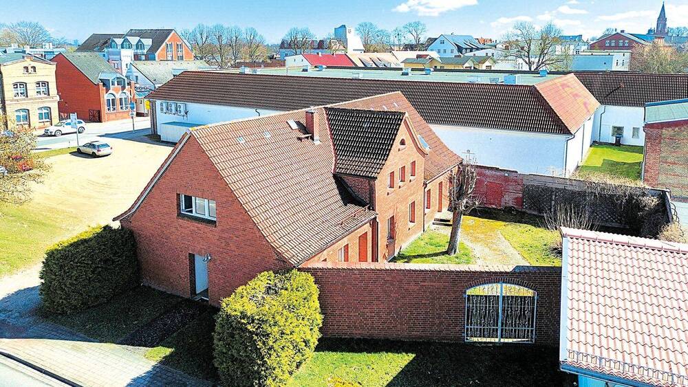 Mehrfamilienhaus, Wohnhaus Ueckermünde - 1 Zimmer, 386 m&sup2;, 39.000&euro; | Angebot:26292162