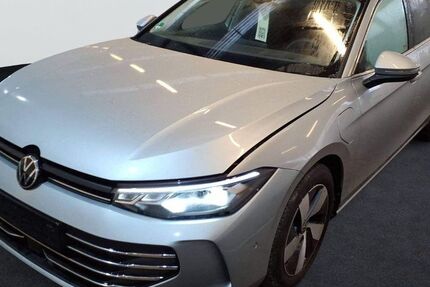 VW Passat 25.495 km 35.370 &euro; Neutraubling 93073