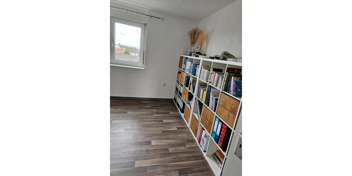 Etagenwohnung Ludwigshafen am Rhein Ludwigshafen-Hemshof - 5 Zimmer, 116 m&sup2;, 310.000&euro; | Angebot:27196525