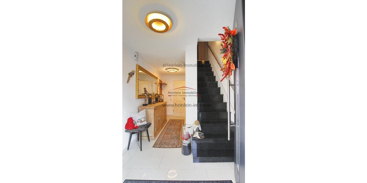 5-6 ZKB* Familie* EBK* 1x tgl.Wannenbad1x tgl..Duschbad* KFZ-Stellpl.* Pfungstadt-Hahn - Einfamilienhaus Pfungstadt / Hahn Hahn | Angebot:24789044