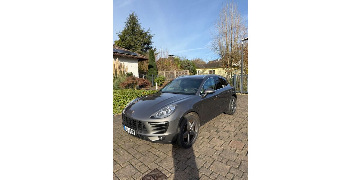 Porsche Macan 211.000 km 26.000 &euro; Köln 51069