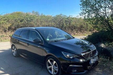 Peugeot 308 54.904 km 16.700 € Schiffweiler 66578