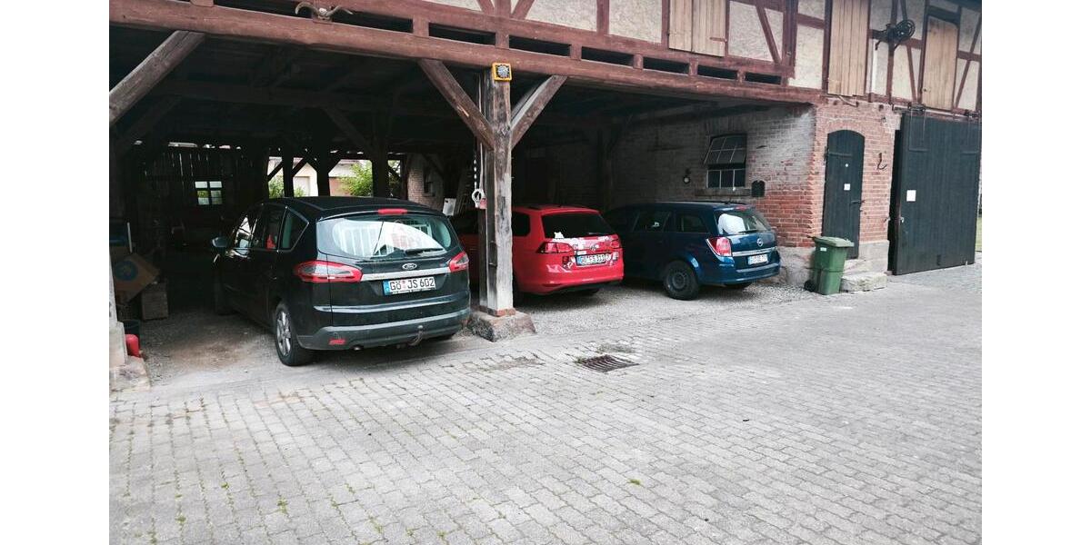 Vollmöbellierte Dachgeschosswohnung 2 Zimmer Küche Bad zimmer