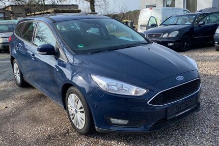 Ford Focus 189.000 km 4.600 &euro; Bandenitz 19230