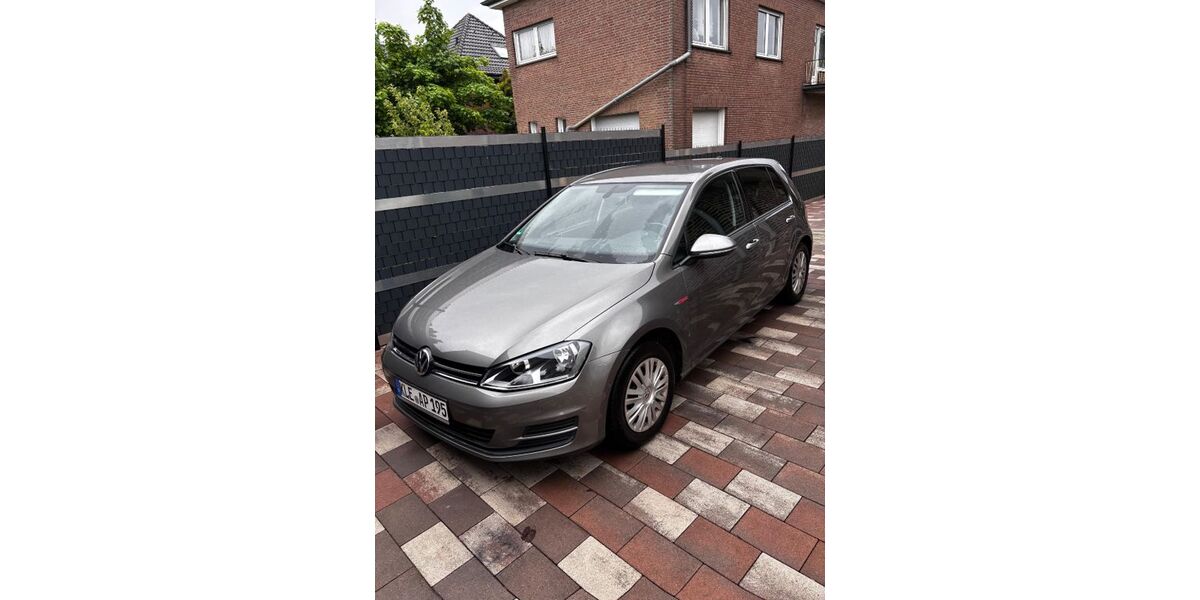 VW Golf 78.250 km 10.100 &euro; Kleve 47533