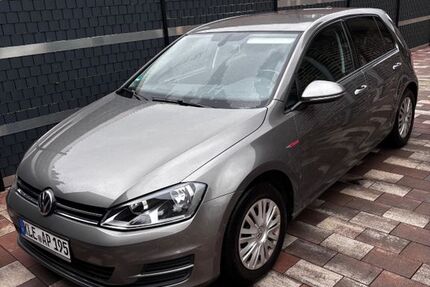 VW Golf 78.250 km 9.900 &euro; Kleve 47533