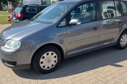 VW Touran 248.000 km 1.500 &euro; Stelle 21435