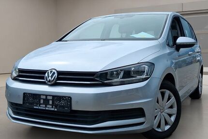 VW Touran 115.500 km 13.993 &euro; Eislingen 73054