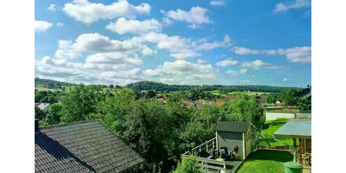 Einfamilienhaus Schotten - 8 Zimmer, 270 m&sup2;, 369.000&euro; | Angebot:24572823