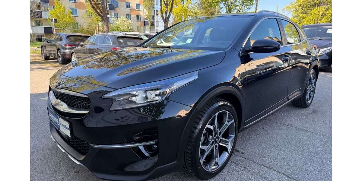 Kia XCeed 64.201 km 18.200 &euro; München 81243