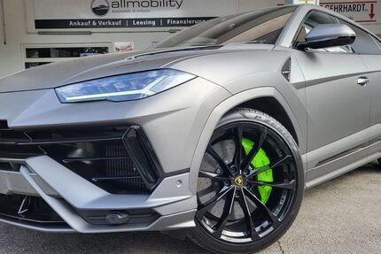 Lamborghini Urus 42.000 km 274.900 &euro; München 81541