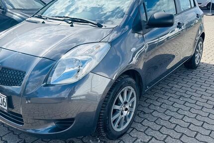 Toyota Yaris 157.000 km 4.190 &euro; Neuwied 56566