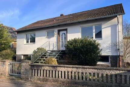 Haus zum Kaufen in Garbsen 199.000 € 125 m²