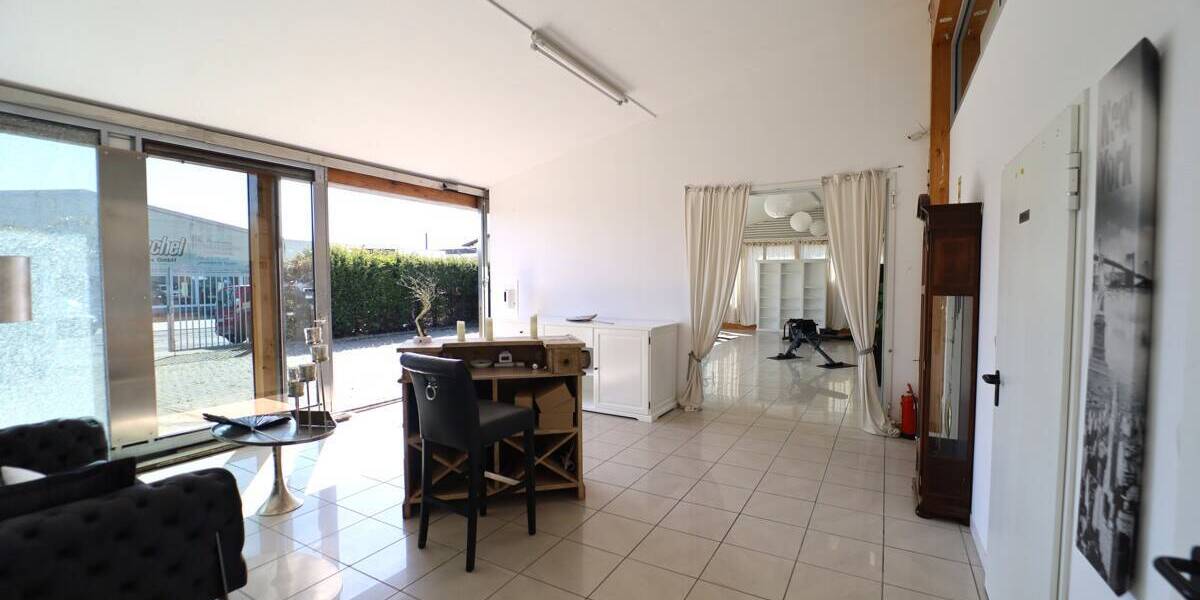 Vielseitige und moderne Gewerbehalle im Gewerbegebiet Euskirchen-Kuchenheim zu verkaufen zimmer