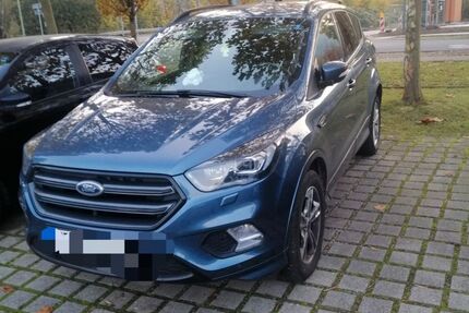 Ford Kuga 129.000 km 14.800 &euro; Merzig 66663