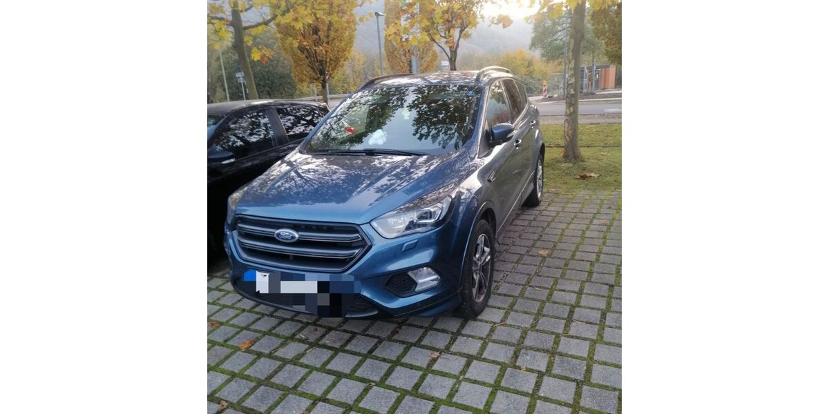 Ford Kuga 129.000 km 14.800 &euro; Merzig 66663