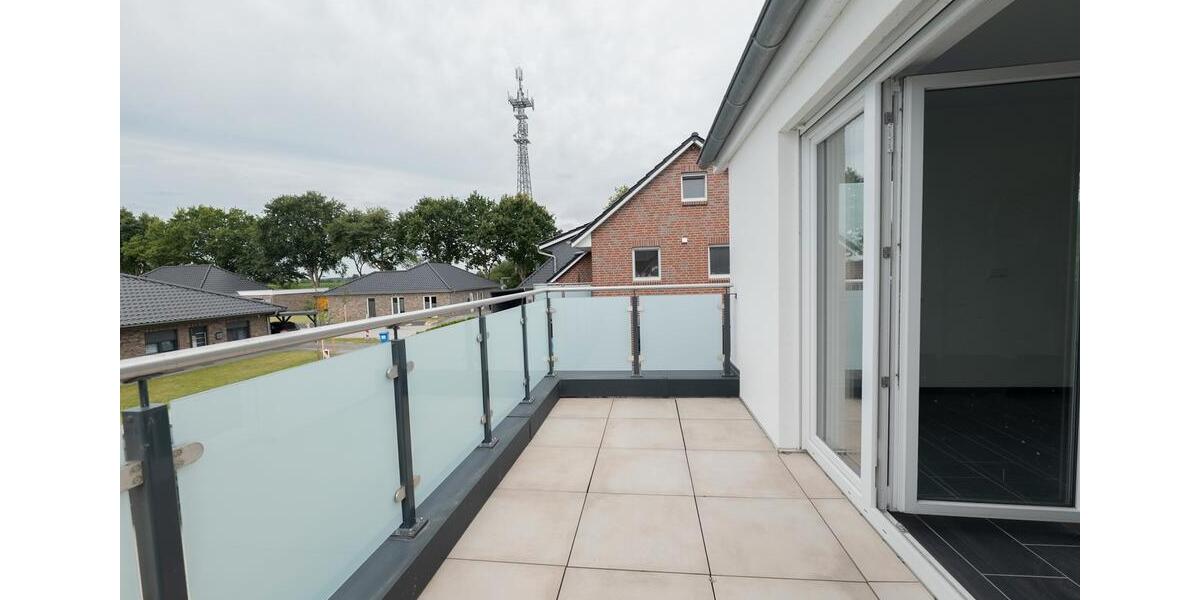 Dachgeschoßwohnung Hemmoor - 3 Zimmer, 96 m&sup2;, 1.055&euro; | Angebot:22732375