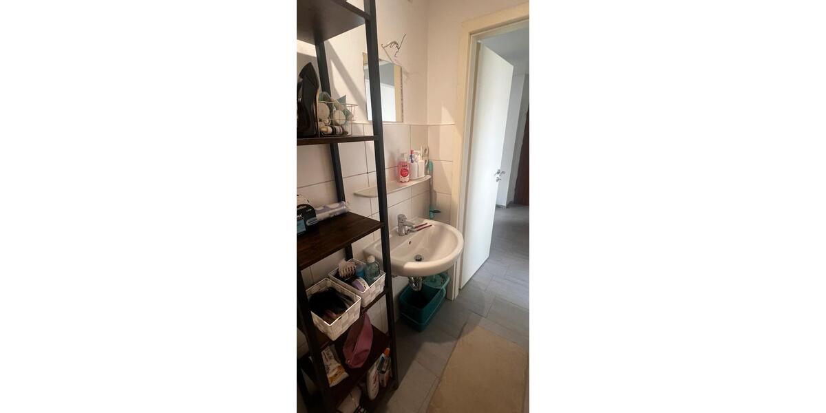 Dachgeschoßwohnung Bremen Burglesum - 2.5 Zimmer, 45 m&sup2;, 670&euro; | Angebot:26316224