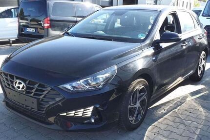 Hyundai i30 106.000 km 12.990 &euro; Lucka 04613