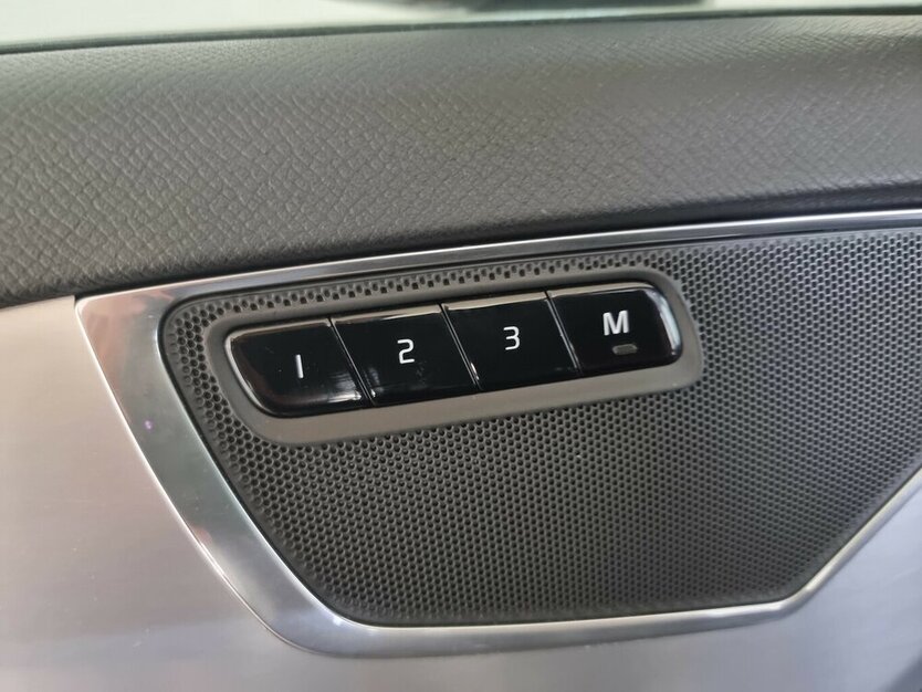 Volvo XC90 ThorsHammer Leder-Sport Memory APP AHK 7-Si 75.900 km 41.900 € Garrel 49681