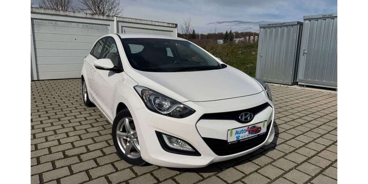Hyundai i30 62.500 km 9.400 &euro; Friedrichsdorf 61381