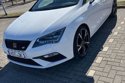 Seat Leon 131.072 km 12.999 &euro; Niepars 18442
