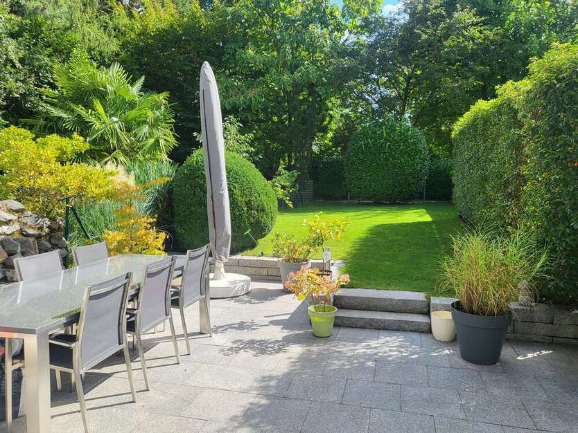 Haus zum Kaufen in Ratingen 738.000 € 157 m²
