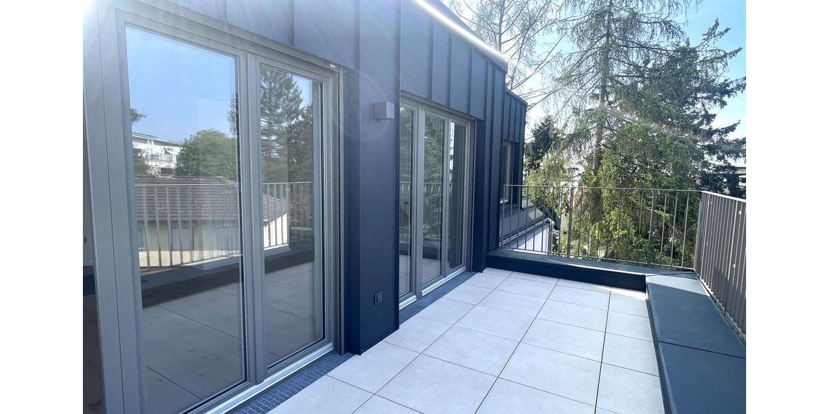 Dachgeschoßwohnung Frankfurt am Main Bergen-Enkheim - 3 Zimmer, 123 m&sup2;, 2.490&euro; | Angebot:26619782