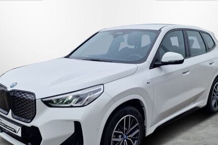 BMW iX1 33.894 km 36.890 &euro; Leer 26789