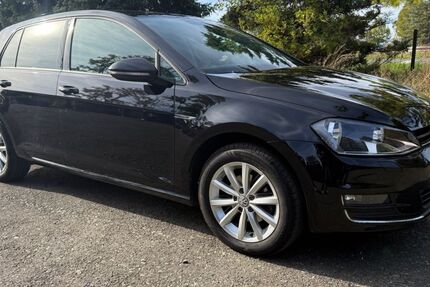 VW Golf 124.000 km 8.800 &euro; Sömmerda 99610