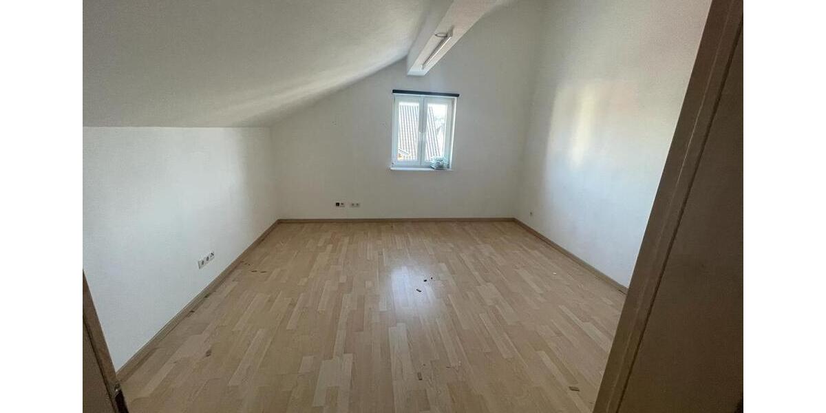 Doppelhaushälfte Mülheim-Kärlich Kärlich - 4 Zimmer, 105 m&sup2;, 1.350&euro; | Angebot:26016008