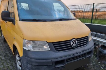 VW T5 Transporter 165.000 km 4.300 &euro; Rees 46459