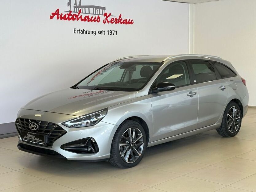 i30