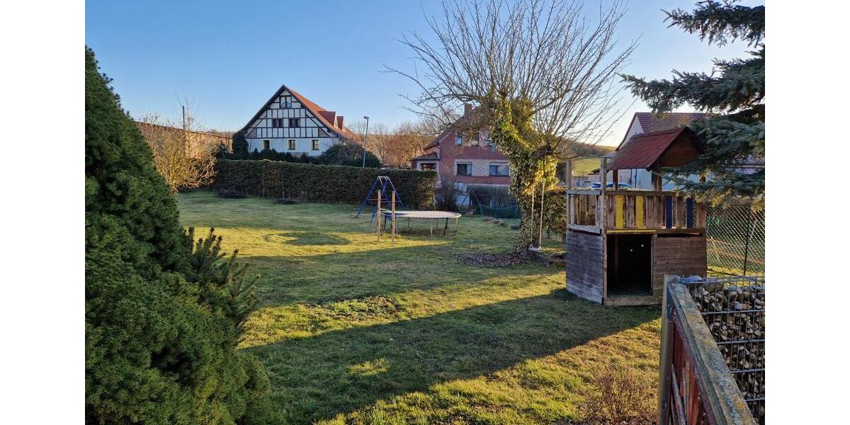 Einfamilienhaus An der Schmücke - 8 Zimmer, 173 m&sup2;, 235.000&euro; | Angebot:25568884