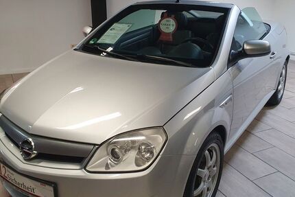 Opel Tigra 169.467 km 3.000 &euro; Hamburg 22529