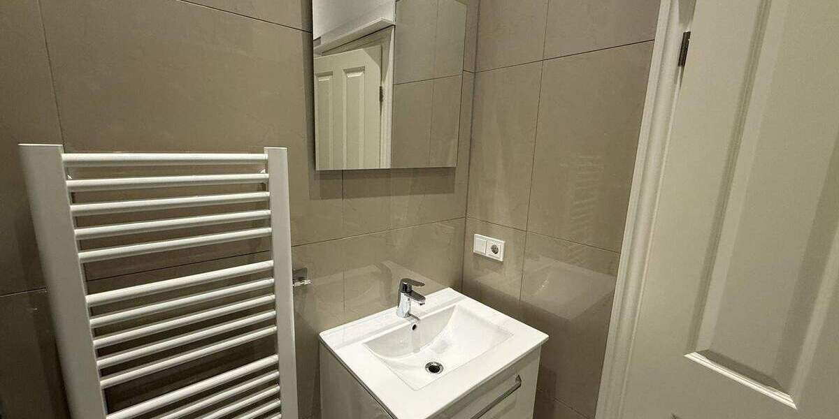 Etagenwohnung Wiesbaden - 5 Zimmer, 152 m&sup2;, 699.000&euro; | Angebot:24732319