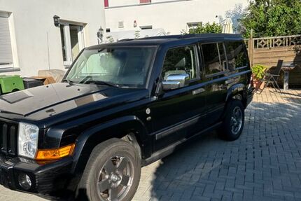 Jeep Commander