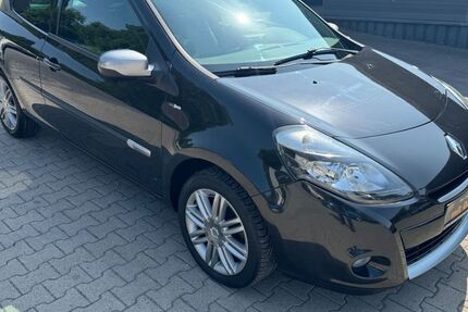 Renault Clio 125.600 km 4.890 &euro; Dortmund 44319