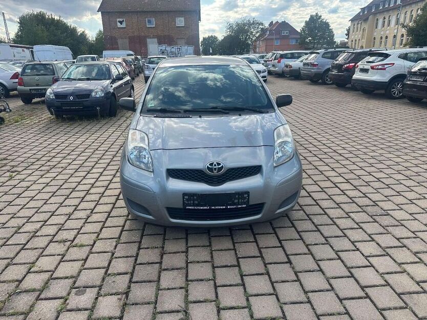 Yaris