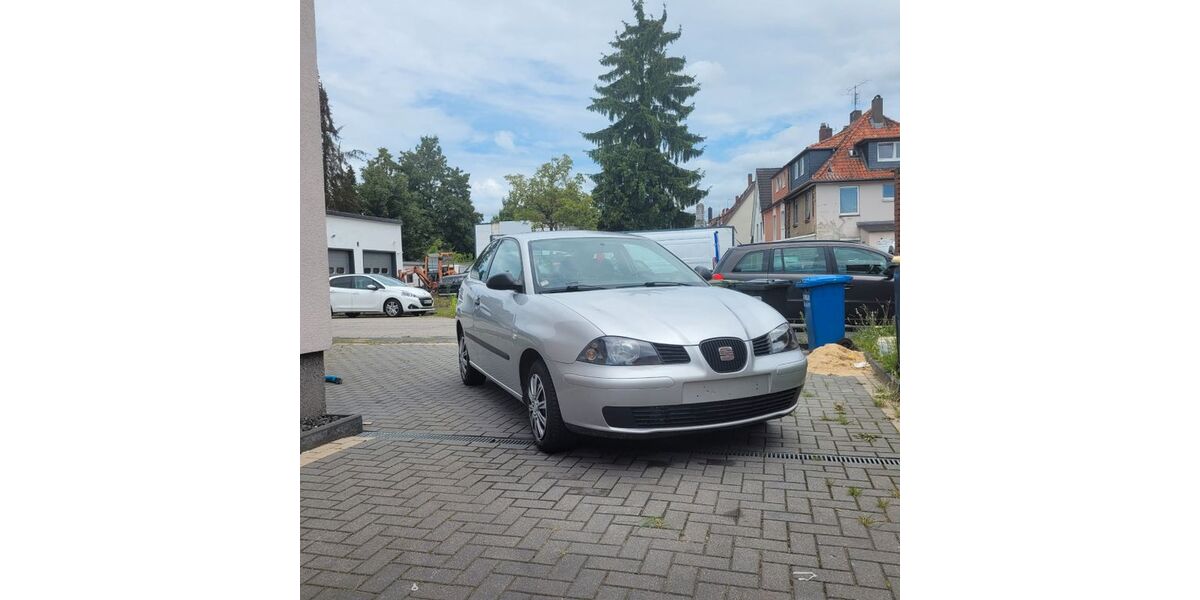 Seat Ibiza 144.000 km 1.490 &euro; Neumünster 24537