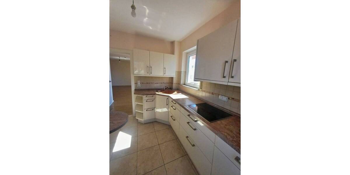 Etagenwohnung Bitburg - 3 Zimmer, 90 m&sup2;, 320.000&euro; | Angebot:26189990